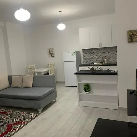 Daily L Apartmán Tirana