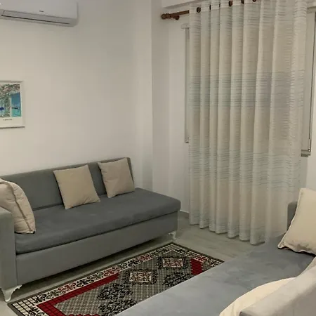 Apartment Daily L
